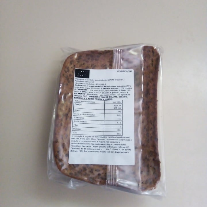 review photo of dmBio Eiweißbrot shared by @felixveg on 20 Aug 2022 - review