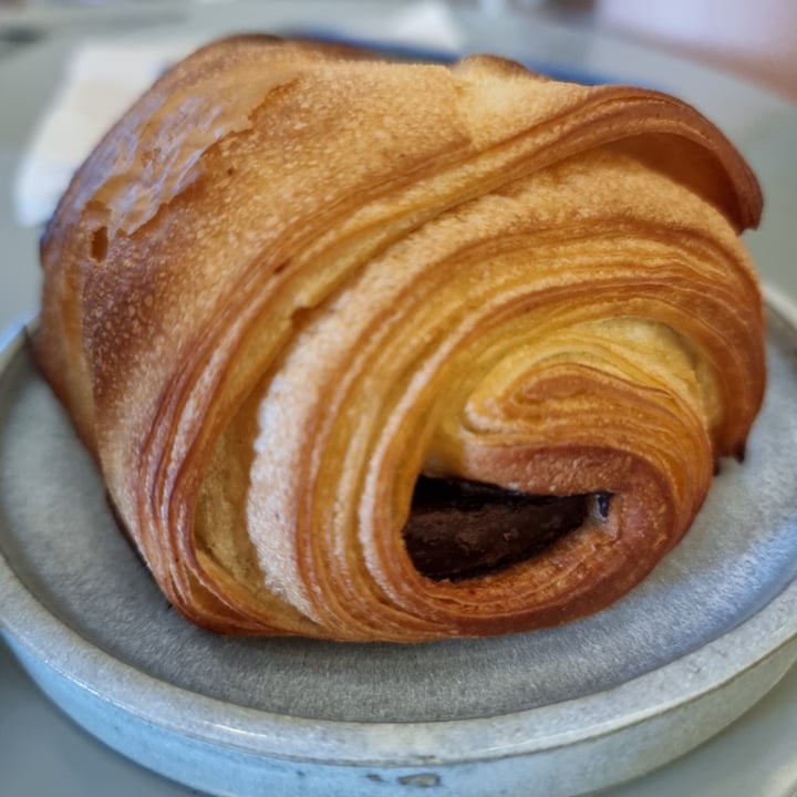 review photo of Bioma plant based café Pan de Chocolate shared by @mboronat on 14 Feb 2022 - review