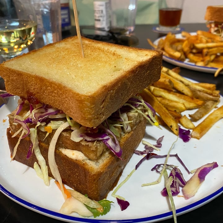 photo of Chilly Water Brewing Company Margski Tofu Sando shared by @samlovesplants on  17 Apr 2022 - review