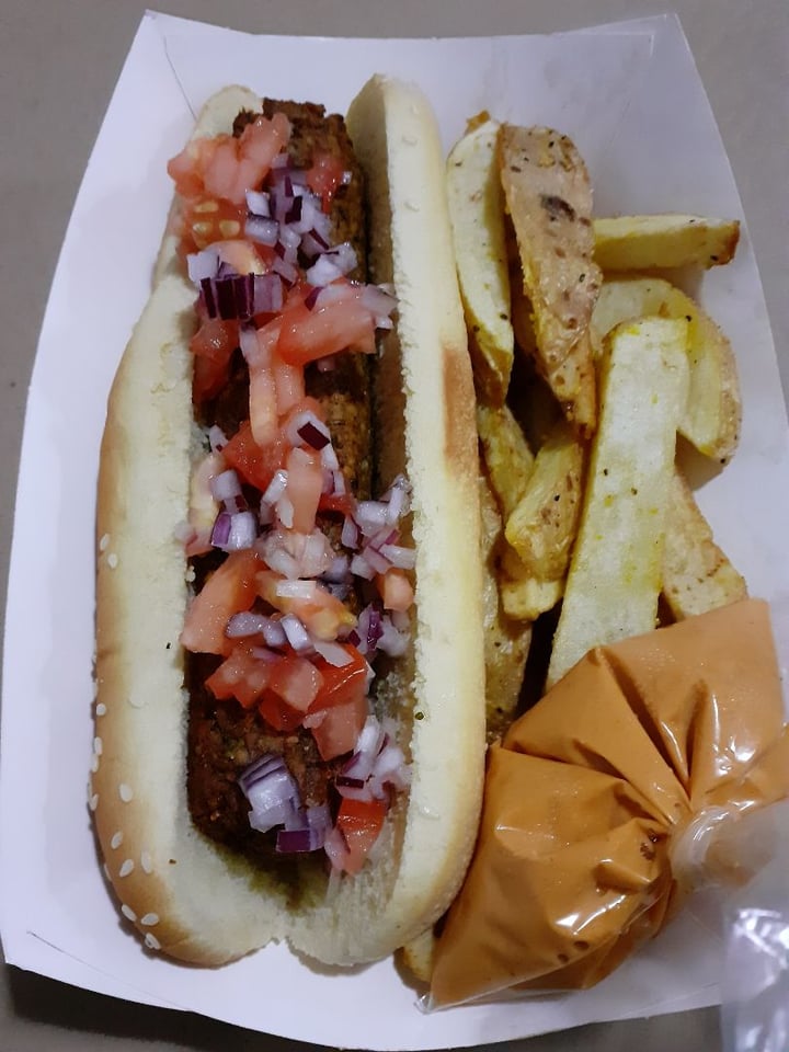 photo of Vegarum Falafel Hot Dog shared by @danielep on  13 Dec 2019 - review