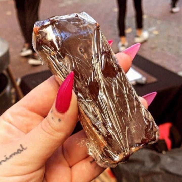 photo of Siembra plant based Snickers Veganos Caseros shared by @valenequiza on  25 Apr 2021 - review