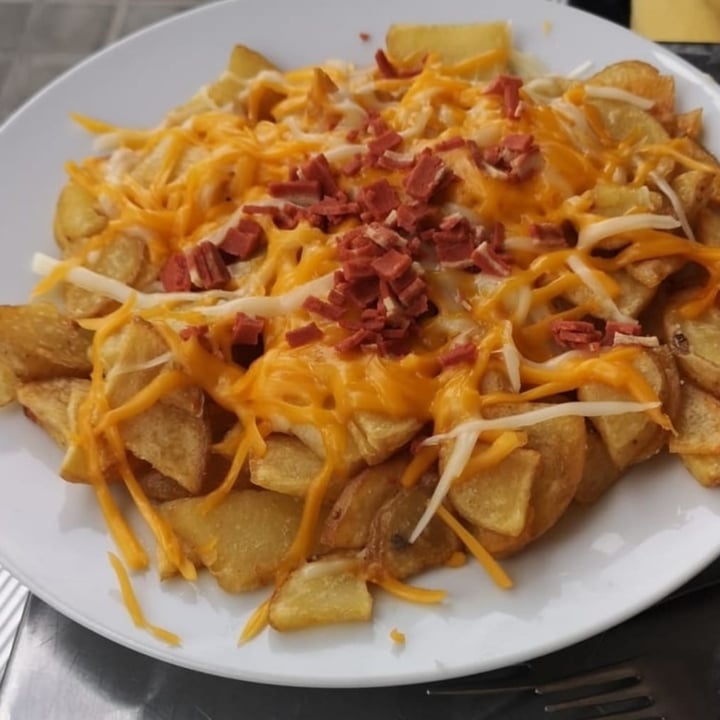 photo of Ruta 42 Patatas con bacon y cheddar shared by @marmotavegancone on  22 Feb 2022 - review