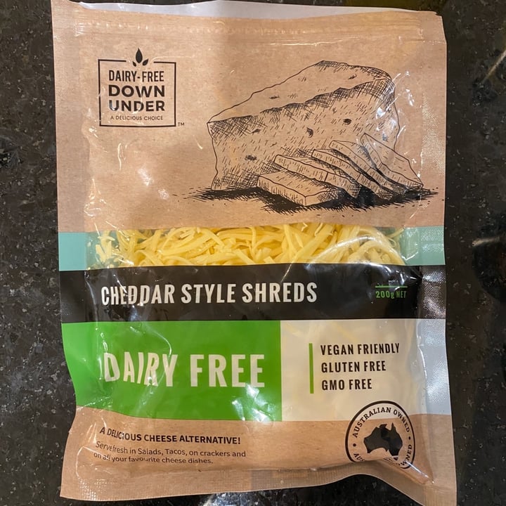 photo of Dairy Free Down Under Cheddar style shreds shared by @moniquecourtney on  13 Apr 2020 - review