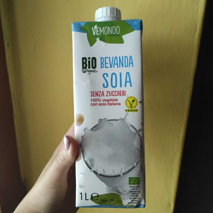 photo of Vemondo  bevanda soia senza zuccheri shared by @bvaindamage on  15 Oct 2022 - review