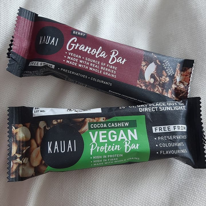 photo of KAUAI Rondebosch Berry granola bar shared by @kate13 on  29 Sep 2021 - review