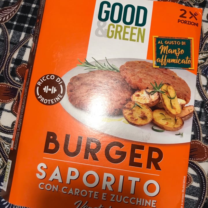 photo of Good & Green Burger saporito con carote e zucchine shared by @veggiepixie on  21 Mar 2021 - review