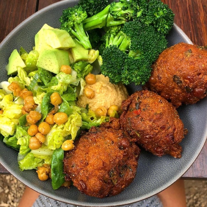 review photo of The Werf Restaurant Boschendal Falafel bowl shared by @biancaleescott on 03 Aug 2020 - review