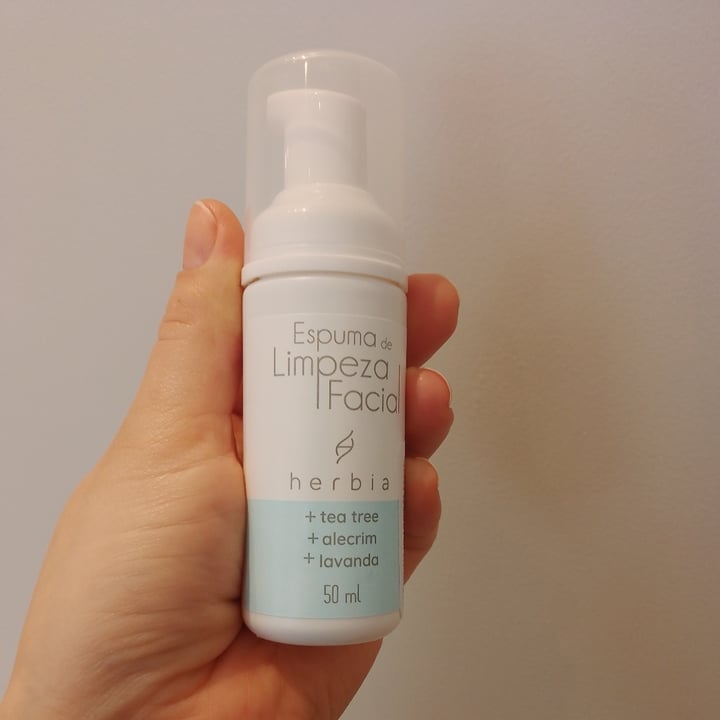 review photo of Herbia Espuma de Limpeza Facial shared by @julianafialka on 23 Jul 2022 - review