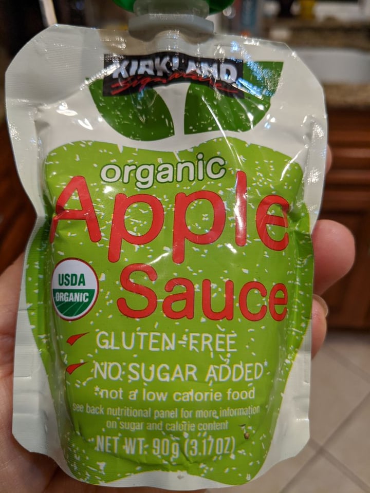 photo of Kirkland Signature Organic applesauce shared by @veganstarr on  07 Apr 2020 - review
