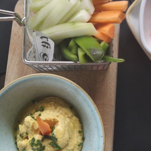 Photo of the dish “Hummus Con Crudites”