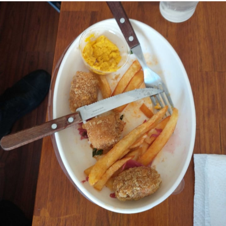 photo of Planta Base Burgers Nuggets de Arroz  & Tofu shared by @pandafio on  01 Dec 2020 - review