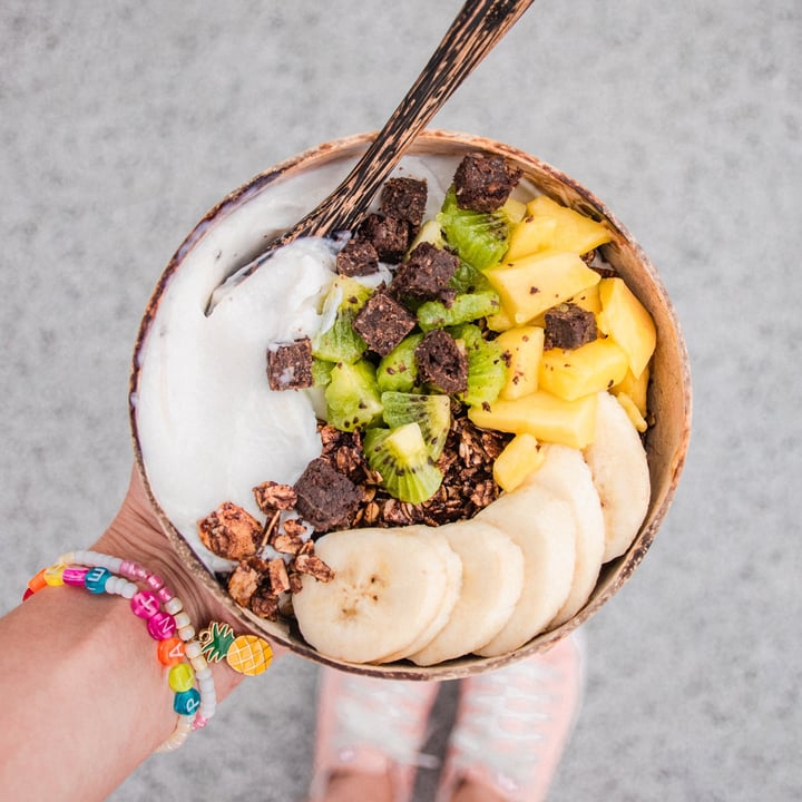 review photo of Samsuan Coconut yogurt shared by @plantbasedbangkok on 01 Sep 2021 - review