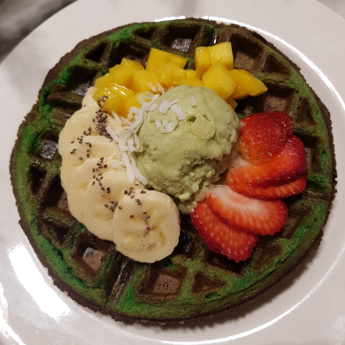 pandan-ondeh-ondeh-waffle-at-the-oatberry-cafe-singapore-vegan-dish