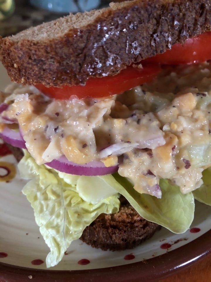 photo of Sir Kensington's Fabanaise Vegan Mayo shared by @emmaleigh on  05 Apr 2020 - review