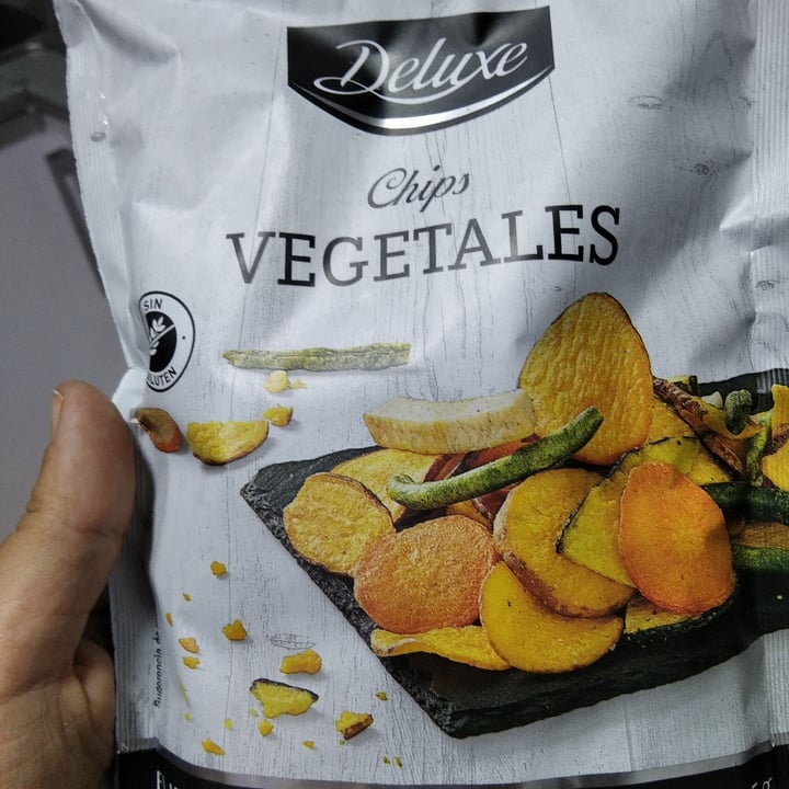 photo of Deluxe Chips vegetales shared by @martate on  02 Jun 2020 - review