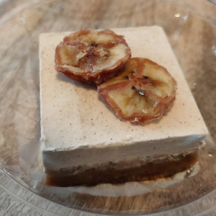 review photo of Vegan Bamboo Bar SUE Banoffee Pie shared by @hellyeahkate on 10 Jun 2020 - review