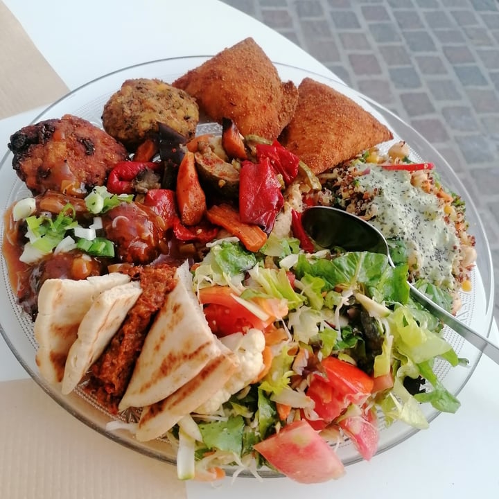 photo of Pulse (Vegan-Vegetarian) Mezze For Two shared by @frullu on  25 Apr 2022 - review