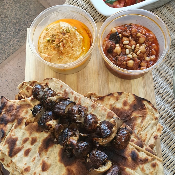 review photo of Aramoun Red Lentil Hummus shared by @kendrahudson on 17 Jul 2022 - review