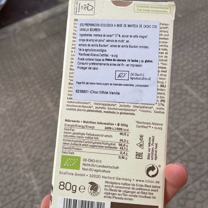 photo of iChoc White Vanilla shared by @tamara-stiz on  17 May 2022 - review