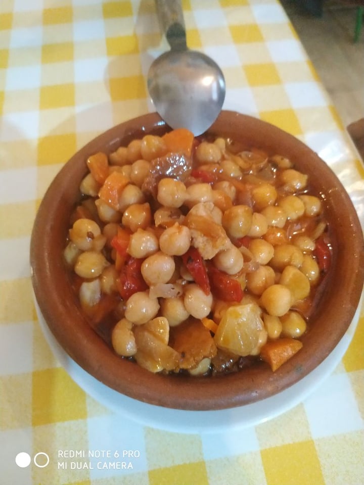 photo of Somos lo que comemos Restaurante vegano Ropa Nueva shared by @rosaluna on  03 Dec 2019 - review