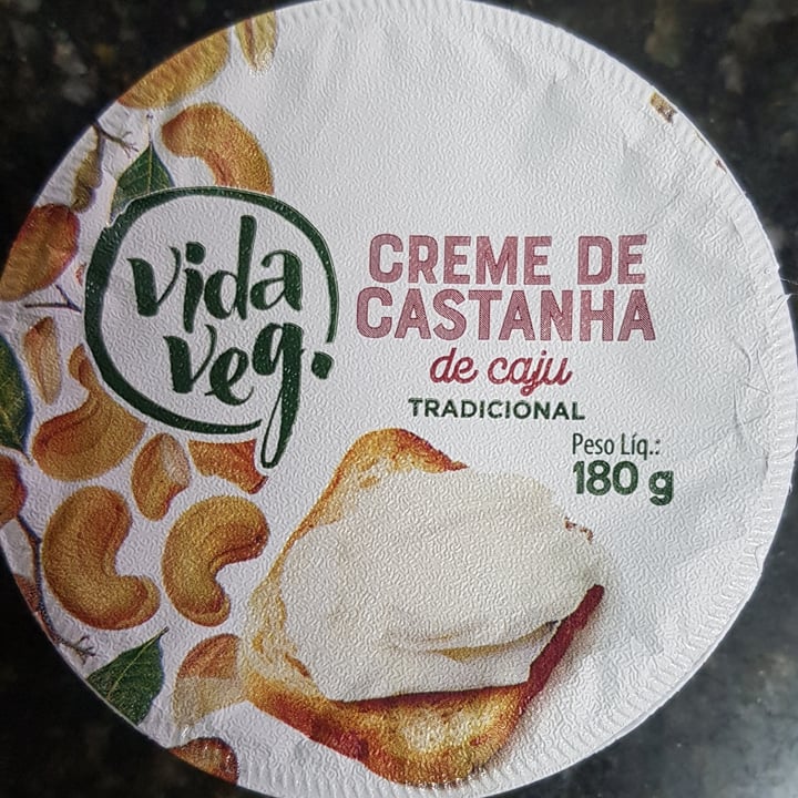 photo of Vida Veg creme de castanha shared by @tatigea on  30 Sep 2022 - review