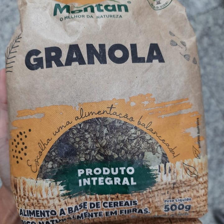 photo of Montan Granola shared by @evanilde on  19 May 2022 - review