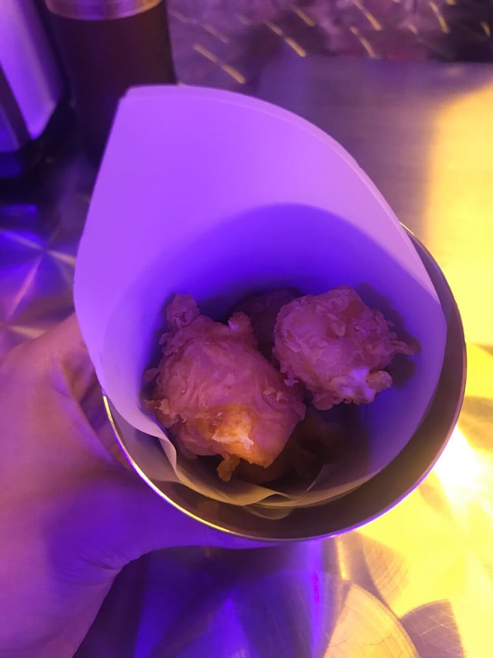 photo of Elektra Punk & Food Bolitas de queso shared by @helenafox333 on  21 Aug 2019 - review