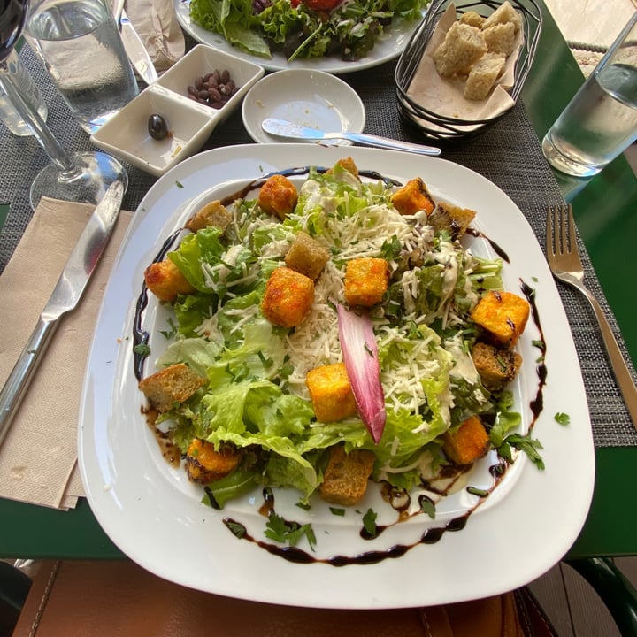 photo of Organi Chiado Tofu Ceasar Salad shared by @vanesca on  16 Sep 2021 - review