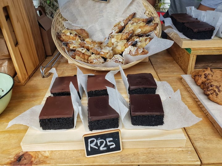 photo of Plant pantry Brownies, Cookies shared by @veganfortheanimals on  16 Dec 2019 - review