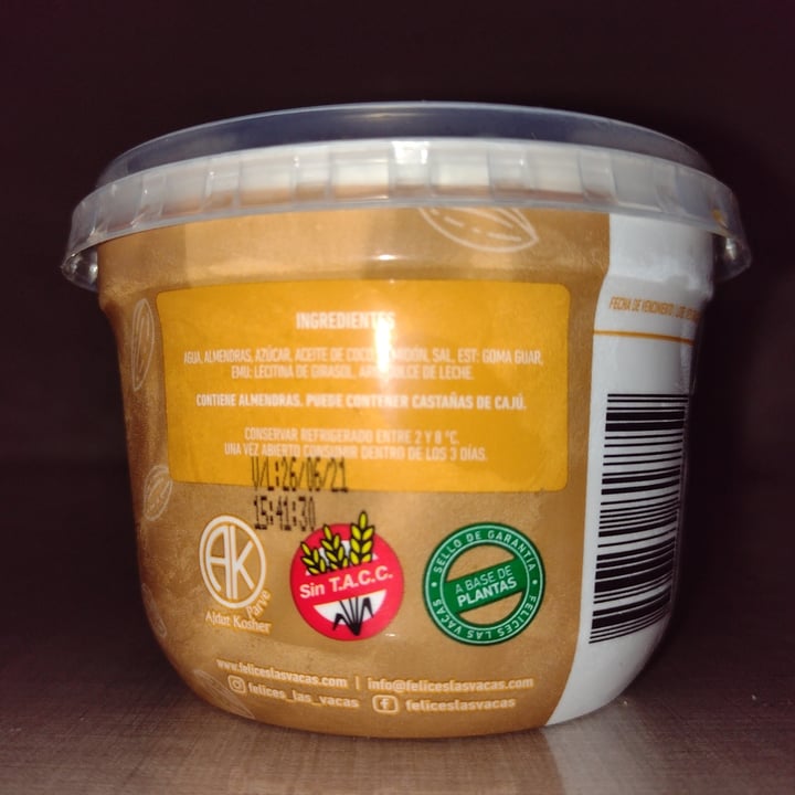 photo of Felices Las Vacas Postrecito De Dulce De Leche shared by @antito08 on  25 Jun 2021 - review