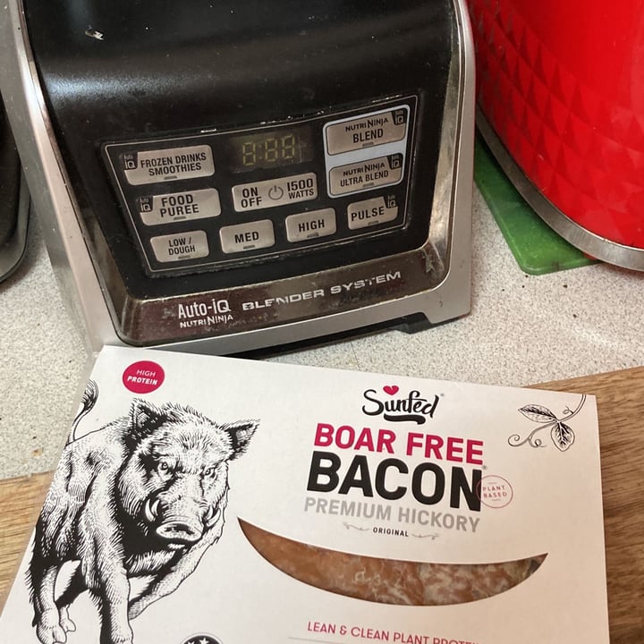 photo of Sunfed Sunfed® Boar Free Bacon™ Premium Hickory shared by @flavchippie on  19 Apr 2022 - review