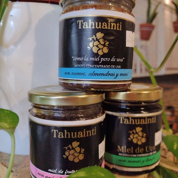 photo of Tahuainti Miel De Uva shared by @sofidebona on  20 Apr 2021 - review