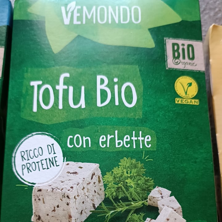photo of Vemondo tofu con erbette shared by @trolleygirl on  19 Sep 2022 - review