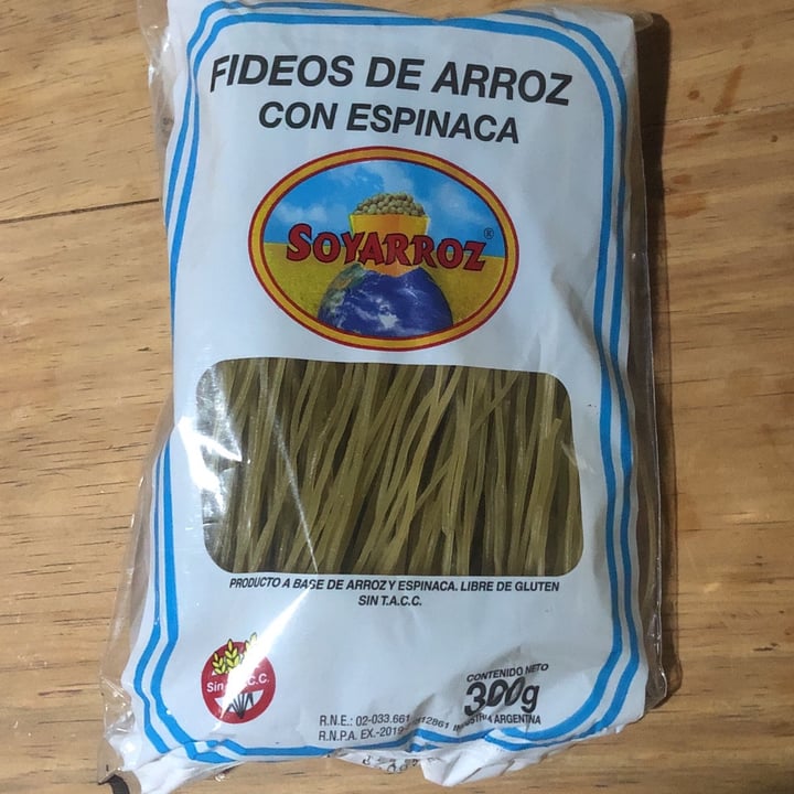 photo of Soyarroz Fideos de arroz con espinaca shared by @lolebarbieri on  31 Dec 2021 - review