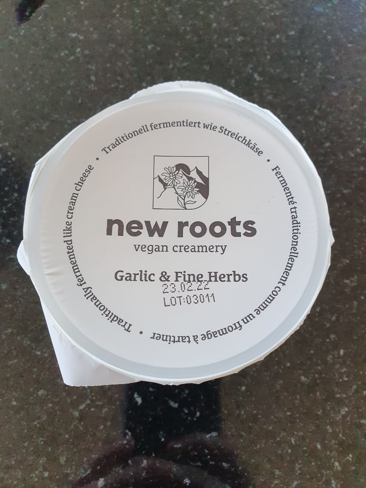 photo of New Roots Spread Garlic And Fine Herbs shared by @stefie on  21 Feb 2022 - review