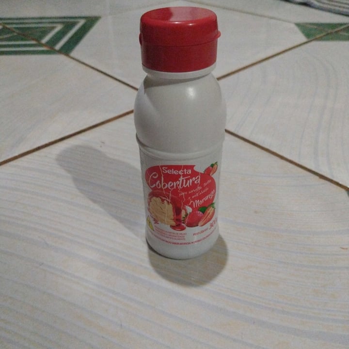 review photo of Selecta Cobertura de morango shared by @euzukinha on 28 Jan 2022 - review