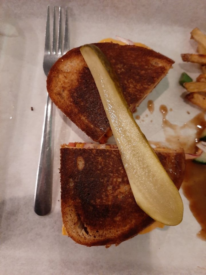 photo of Valiant's Barrie Reuben sandwich shared by @leo on  06 Sep 2019 - review