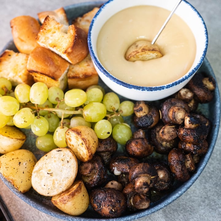 review photo of Leaf Fondue shared by @alcachofffa on 25 Jun 2021 - review