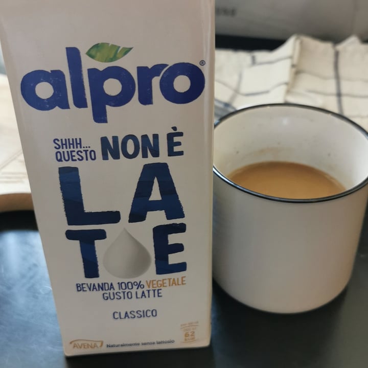 review photo of Alpro Shhh...Questo Non è Latte (CLASSICO) shared by @vegvale3 on 08 Sep 2022 - review