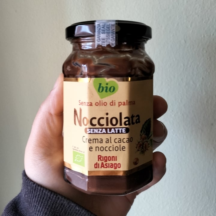 photo of Rigoni di Asiago Nocciolata Dairy Free Hazelnut Spread with Cocoa shared by @silly on  11 Apr 2022 - review