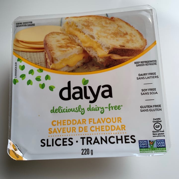 review photo of Daiya Cheddar Style Slices shared by @cheydeeshoo on 28 Apr 2020 - review