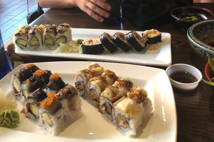 photo of Blue Sushi Sake Grill Shiitake To Me roll shared by @lovejoy! on  04 Sep 2020 - review