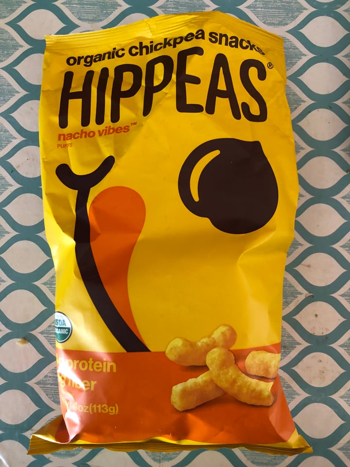 photo of Hippeas Cheesy Nacho Vibes  Flavored Tortilla Chips shared by @nisharespect on  20 Apr 2022 - review