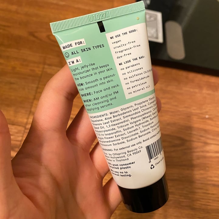 review photo of Versed Dew Point Moisturizing Gel-Cream shared by @maeghansolanki on 21 Mar 2022 - review