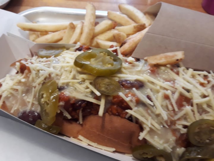 photo of Plant Hustler Hot Dog shared by @traceytrink on  18 Aug 2019 - review