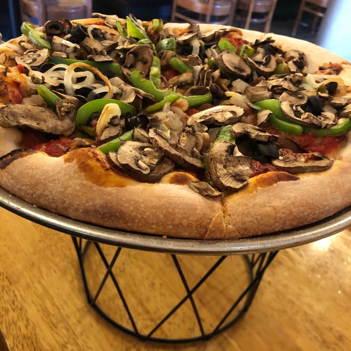 photo of Bären Haus Veggie Pizza shared by @alex on  14 Mar 2021 - review