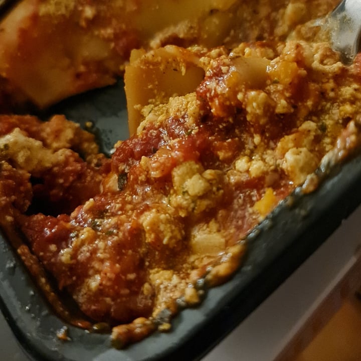 photo of Tutto Pasta Pumpkin & Rivotta Cannelloni shared by @savetheworldwithkim on  23 Feb 2022 - review