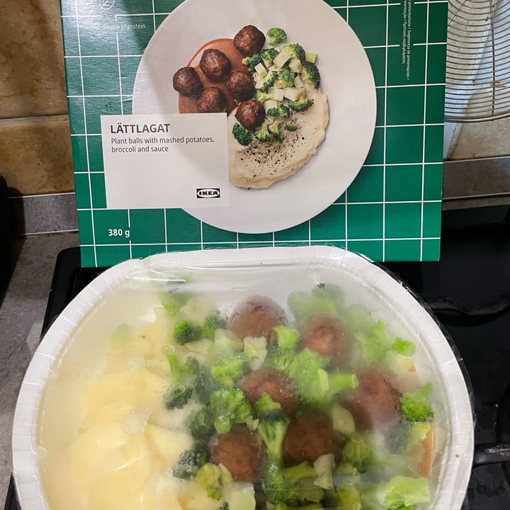 review photo of Ikea Polpette con proteina di Piselli Vegetali Con Purè Di Patate, Broccoli E Salsa shared by @lacasadirob on 27 Aug 2022 - review