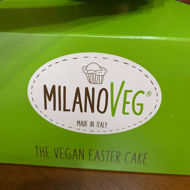 photo of MilanoVeg Colomba shared by @veganzuzi on  02 Jun 2022 - review
