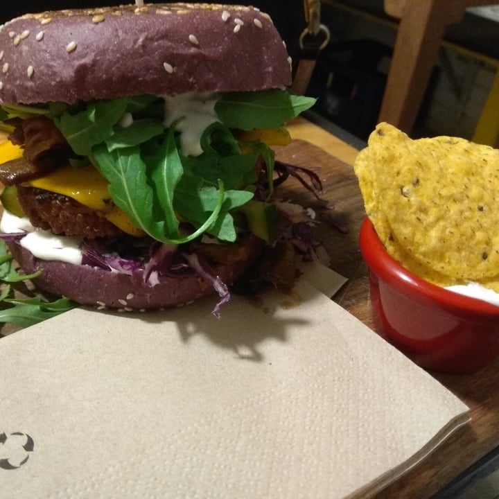 review photo of Quinoa Bar Vegetarià Special jack burguer shared by @margalida on 18 Dec 2021 - review